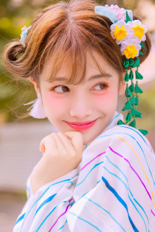 卡特里娜 宝登